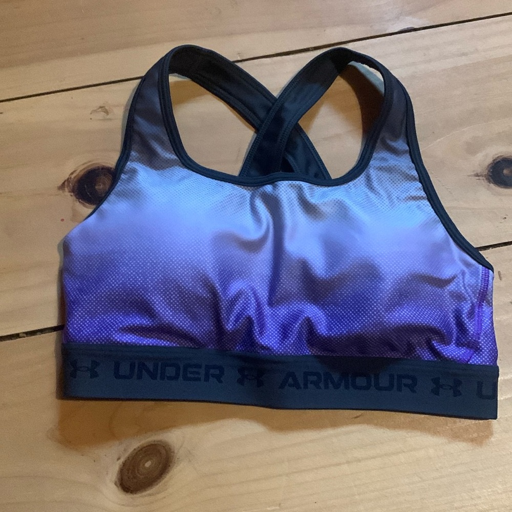 UA sports bra